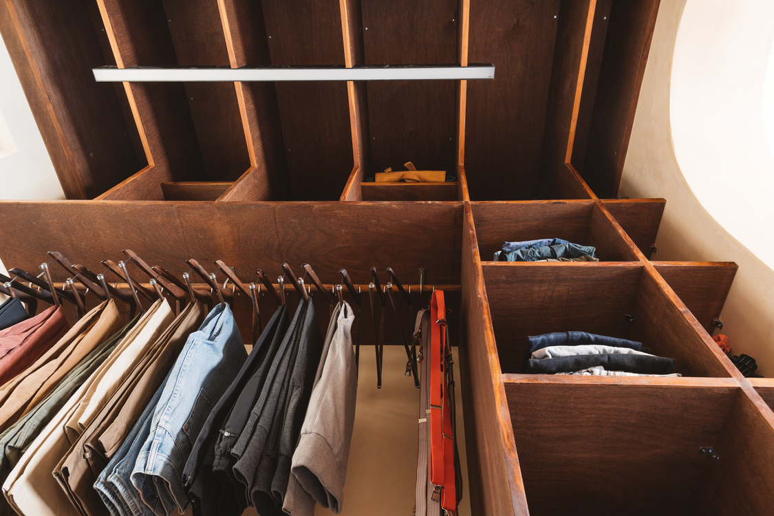 Studio Saransh Uses Teak